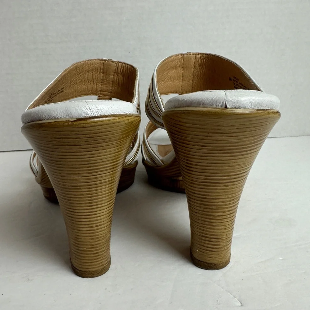 SOFFT White and Gold Leather Strappy Cut Out Heels Sandals Women’s Size 8 - Picture 8 of 14